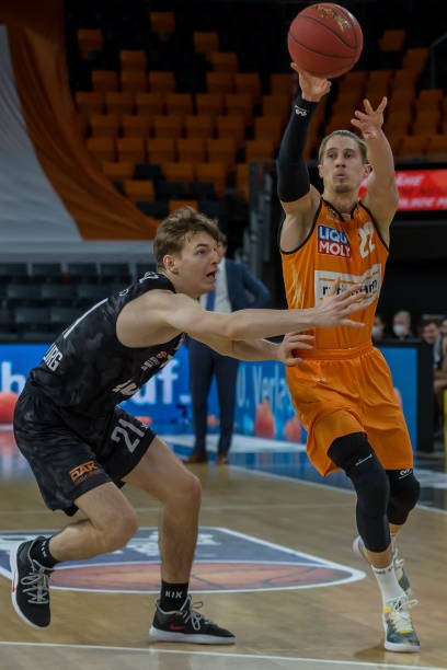 布朗在球场 布朗在球场